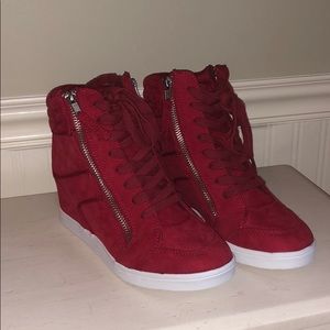 Red wedge “tennis shoe”